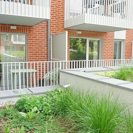 Admus - Port Coast *