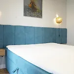 Port Klimatyczny 1 Z Basenem, Jacuzzi I Sauna Admus *