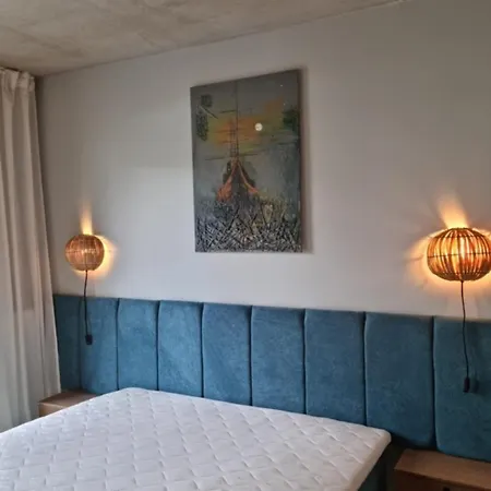 Admus - Port Coast Kolobřeh