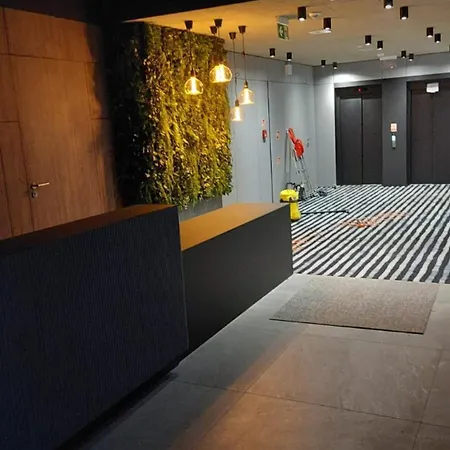 Admus - Port Coast * 科沃布热格