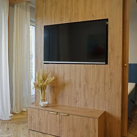 Admus - Port Coast Apartmán *