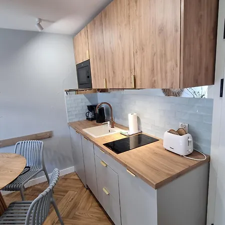 Port Klimatyczny 1 Z Basenem, Jacuzzi I Sauna Admus * Колобжег