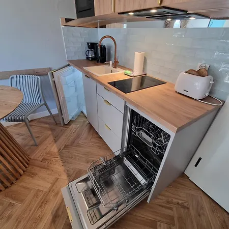 Port Klimatyczny 1 Z Basenem, Jacuzzi, Sauna I Klimatyzacja Admus * Kołobrzeg