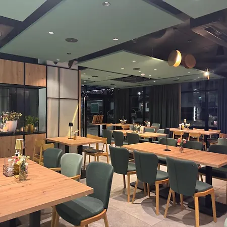 Port Klimatyczny 1 Z Basenem, Jacuzzi, Sauna I Klimatyzacja Admus Apartman
